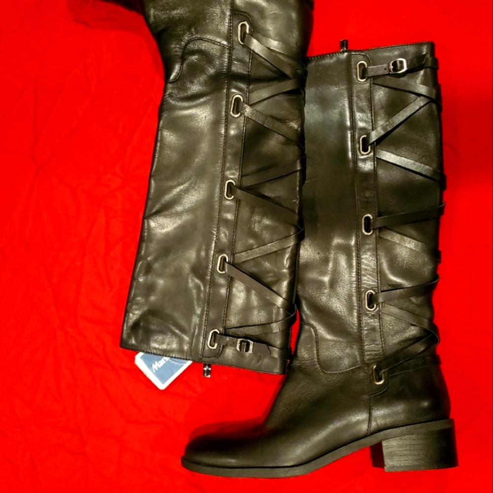BCBG Boots